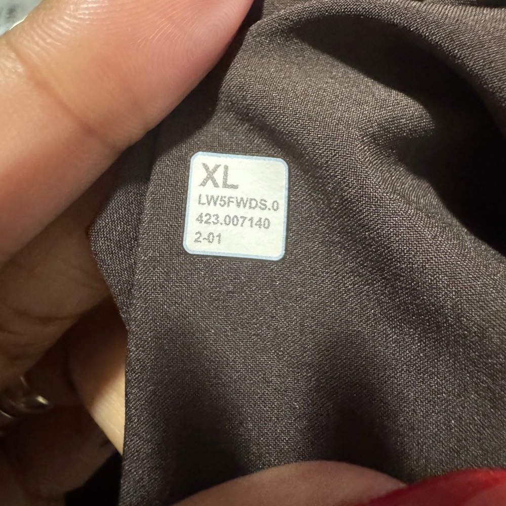 lululemon athletica ESPRESSO TAPERED LEG mid rise PANT 7/8 length sz XL LIKE NEW - Picture 4 of 7